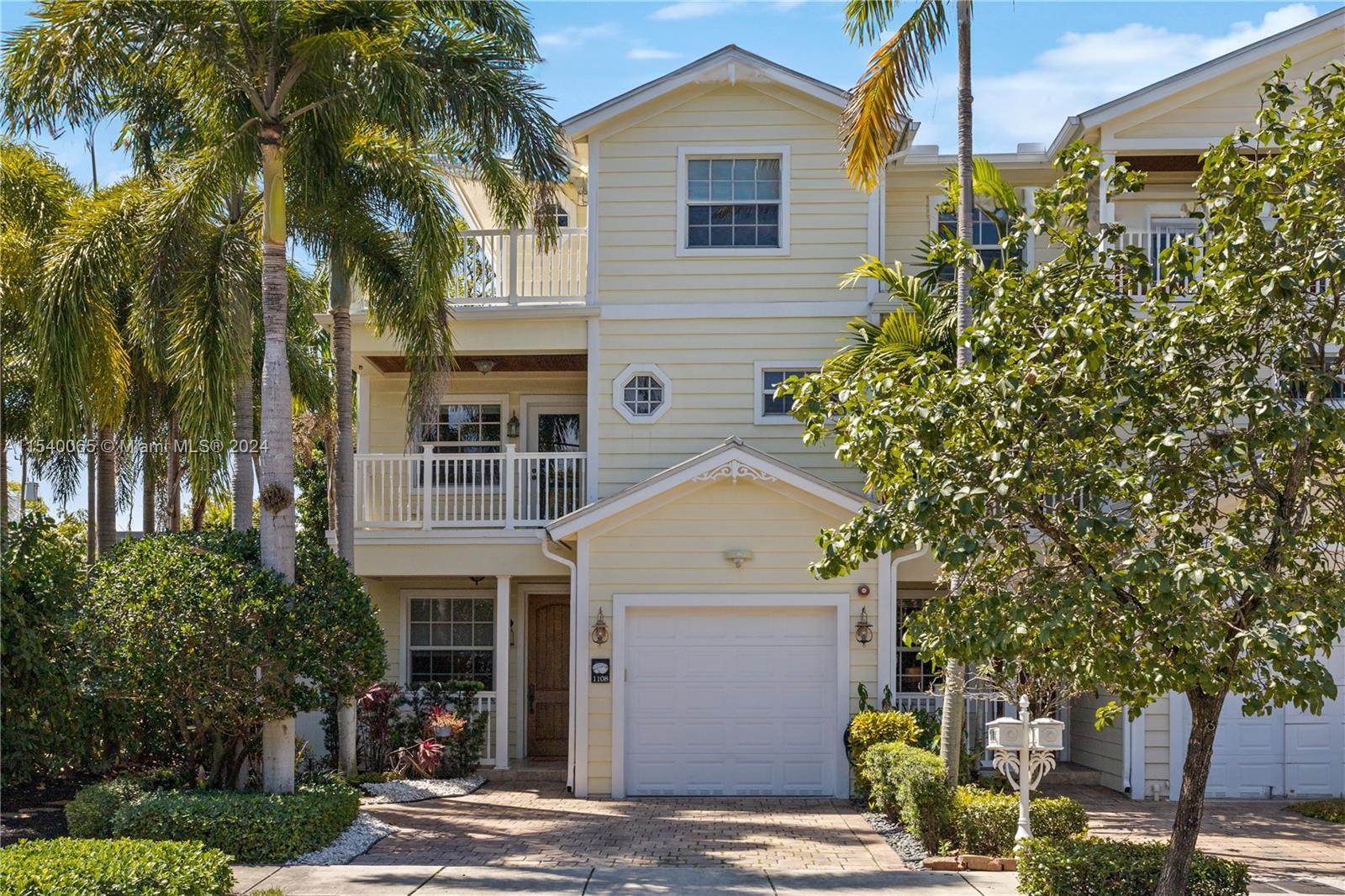 Stylish Key West living located in the heart of Victoria Park. Prime corner townhouse with NO HOA, o