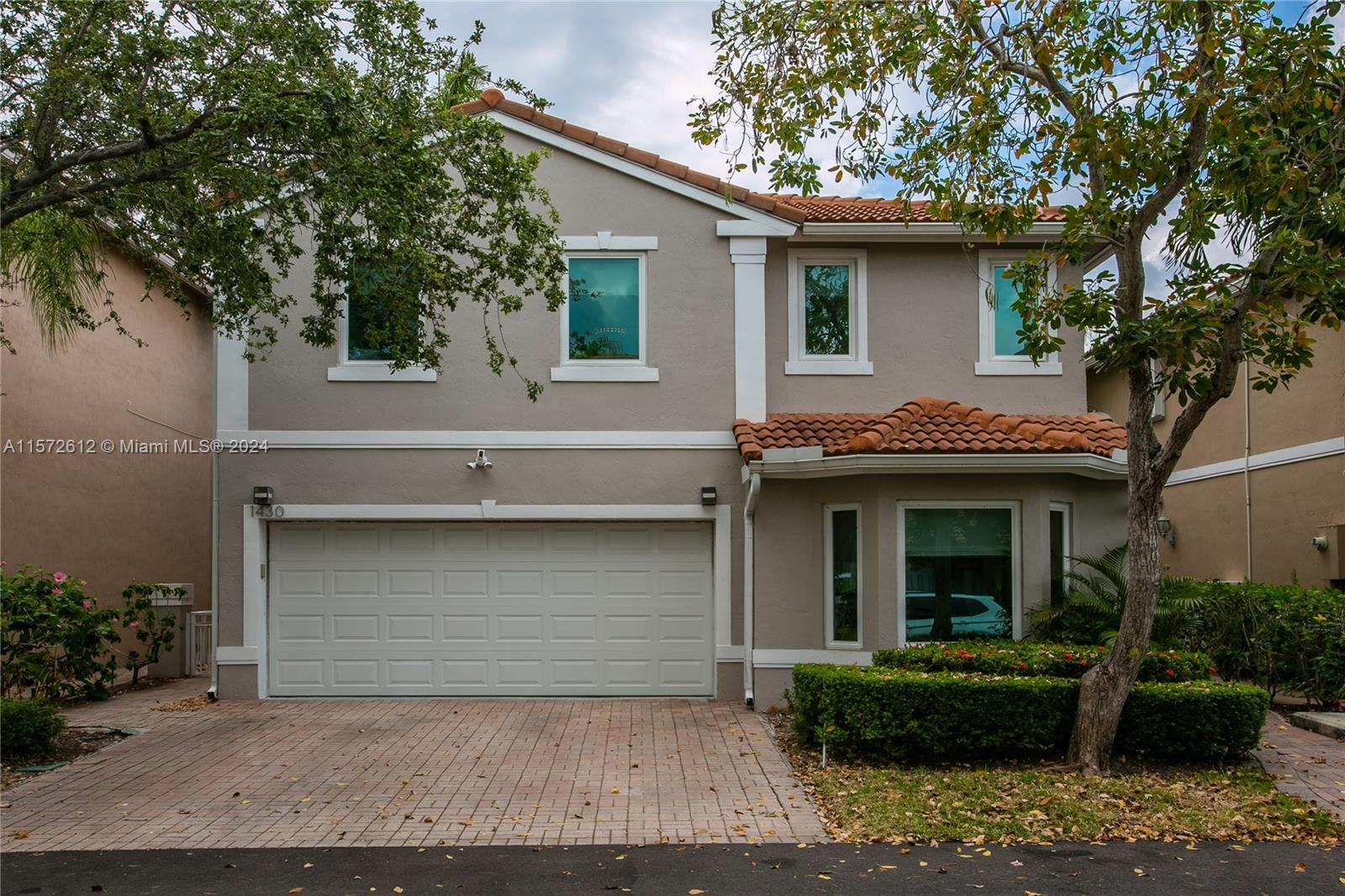 Photo of 1430 Sweetbay Wy in Hollywood, FL