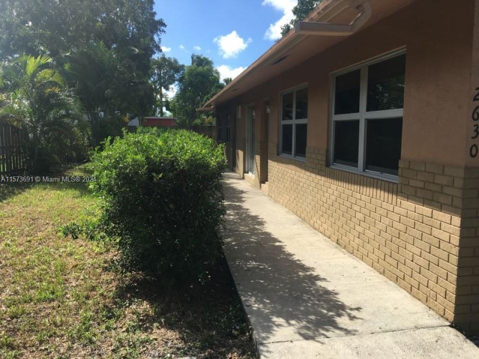 Photo of 2630 Riverland Dr #1-2 in Fort Lauderdale, FL