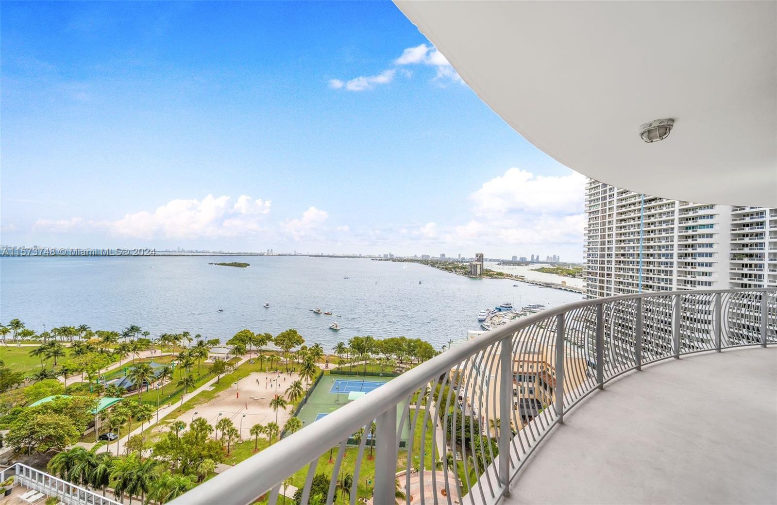 BEST LINE ! Spectacular 2/2 unit with unobstructed Bay and Downtown skyline views! Enjoy a full-leng
