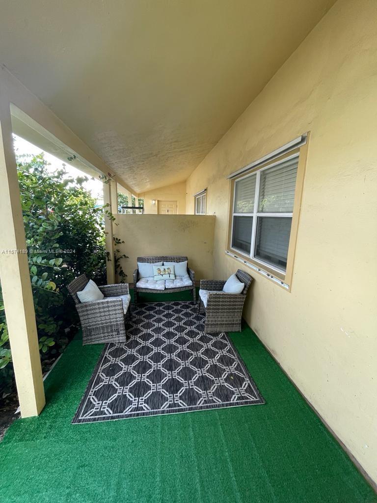 Photo of 2130 Mckinley St #1 in Hollywood, FL