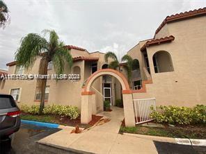 Photo of 433 SW 86th Ave #105 in Pembroke Pines, FL