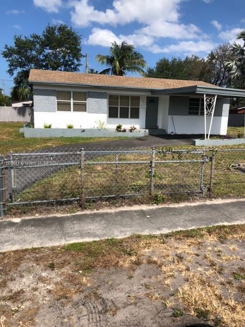 Photo of 831 N 72nd Wy #831 in Hollywood, FL