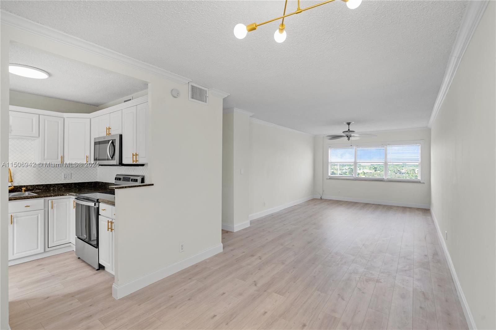 Photo of 2555 NE 11th St #808 in Fort Lauderdale, FL