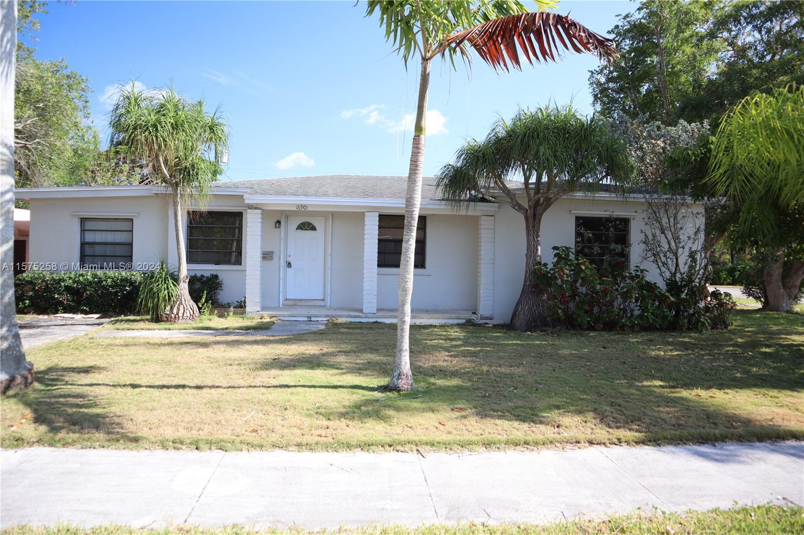 Photo of 16901 SW 302nd Ter in Homestead, FL