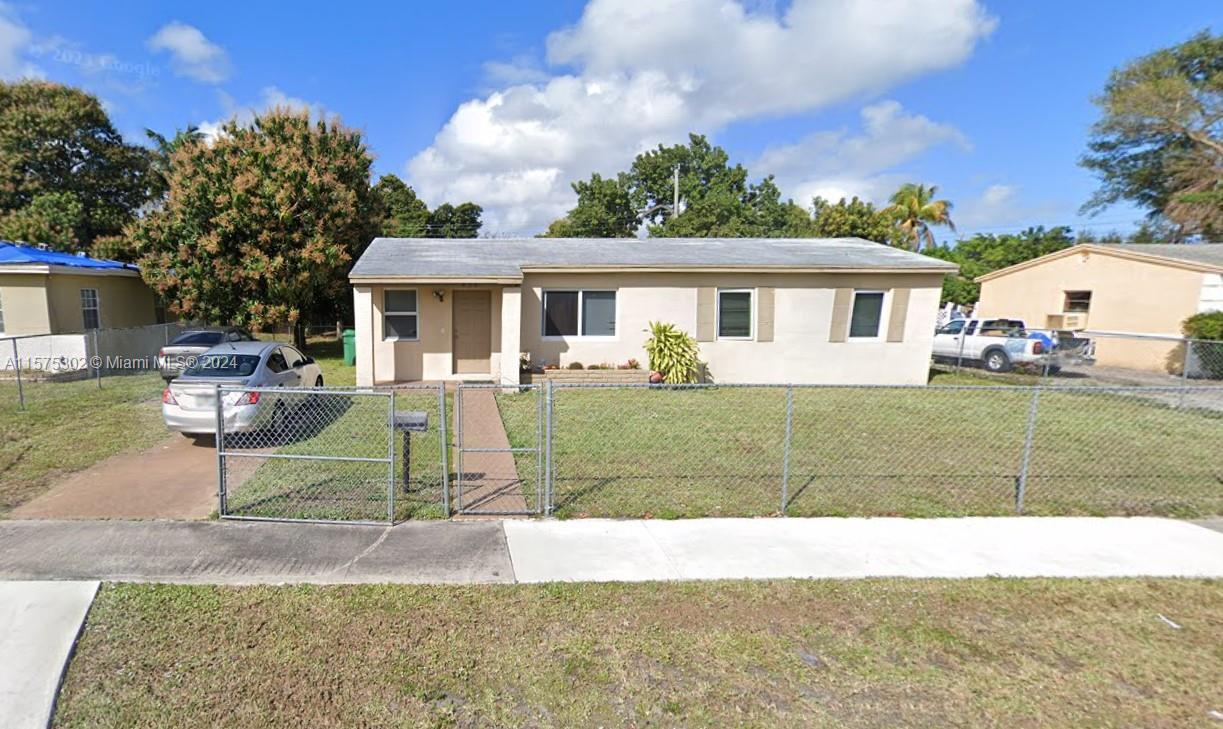 Photo of 265 NW 189th Ter in Miami Gardens, FL