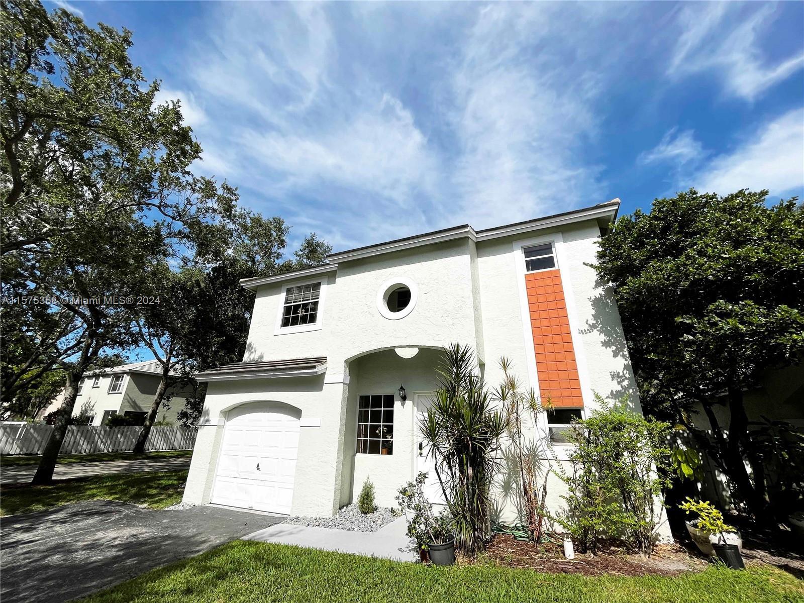 Photo of 9832 NW 9th Ct in Plantation, FL
