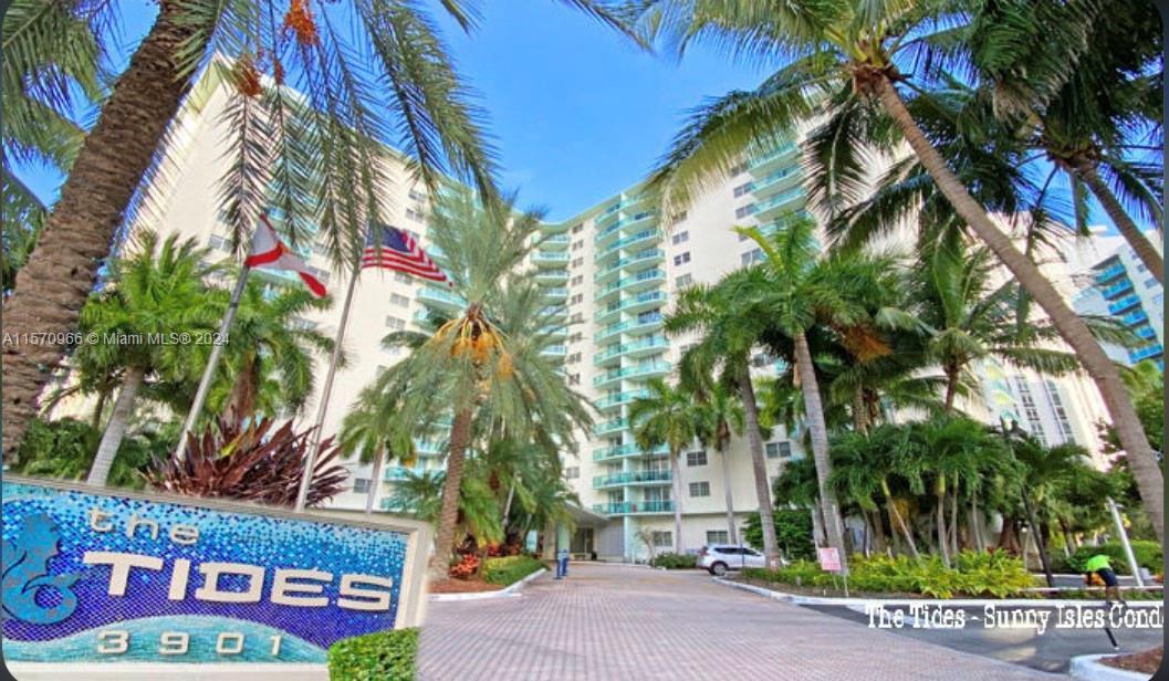 Located in the highly sought-after Tides on Ocean Drive, this 2-bedroom, 1.5-bathroom condo is perfe