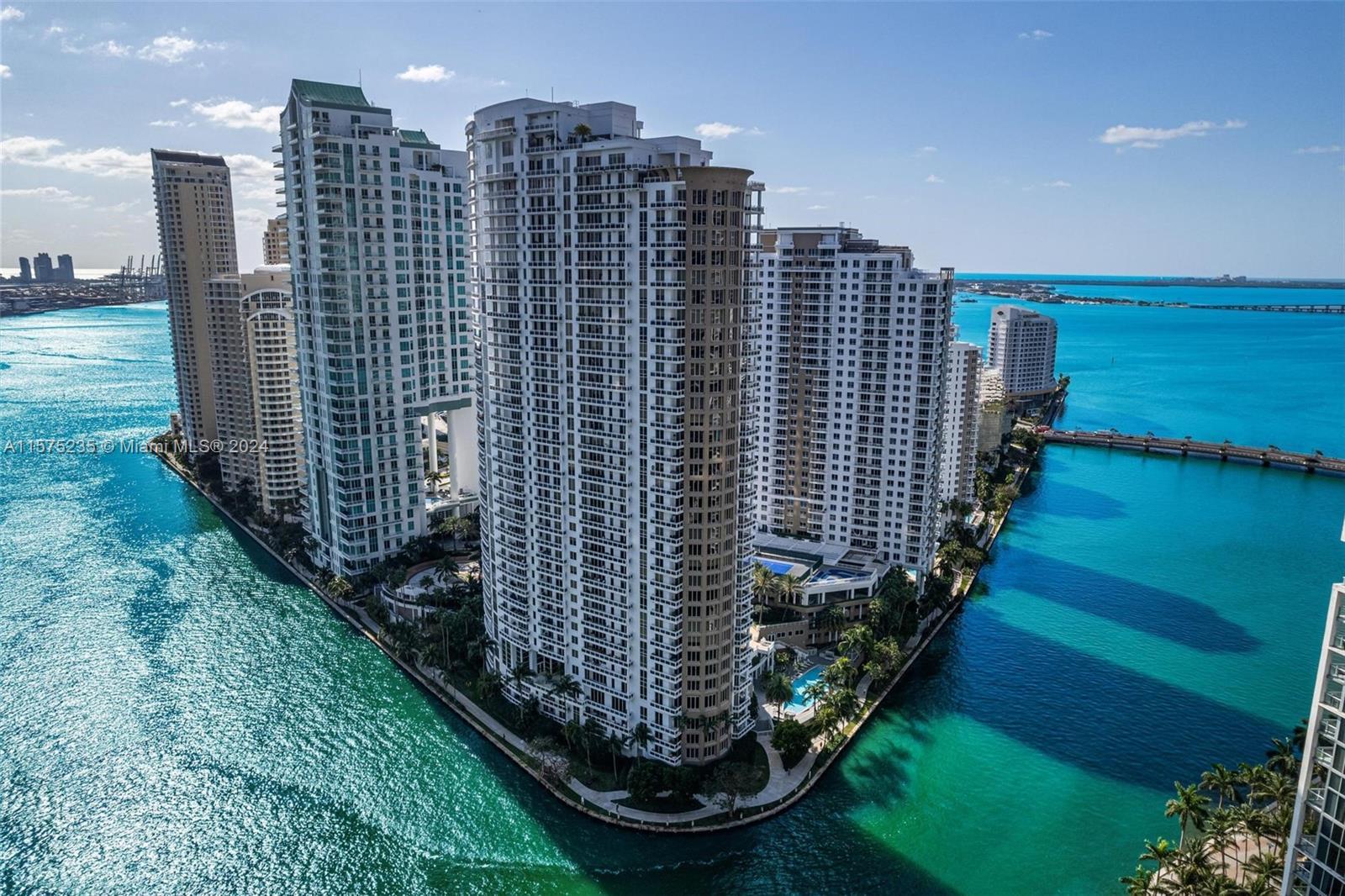 Welcome to this exceptional residence at Carbonell on the prestigious Brickell Key, where luxury liv
