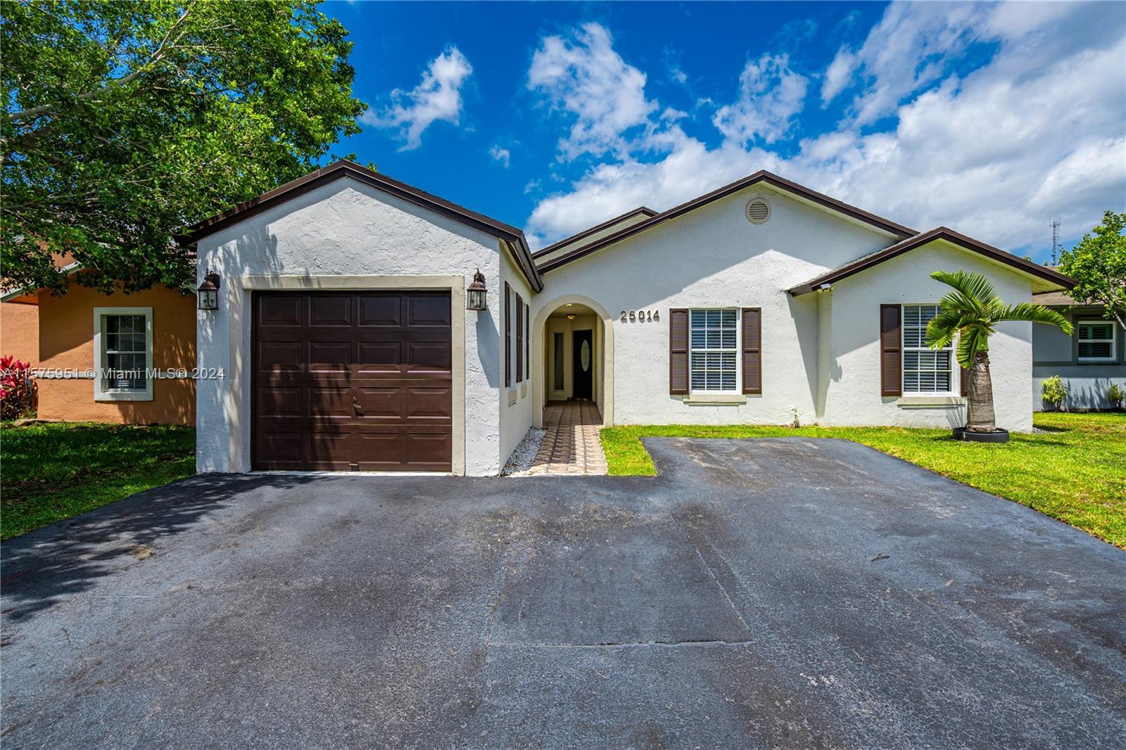 Photo of 25014 SW 128th Pl in Homestead, FL