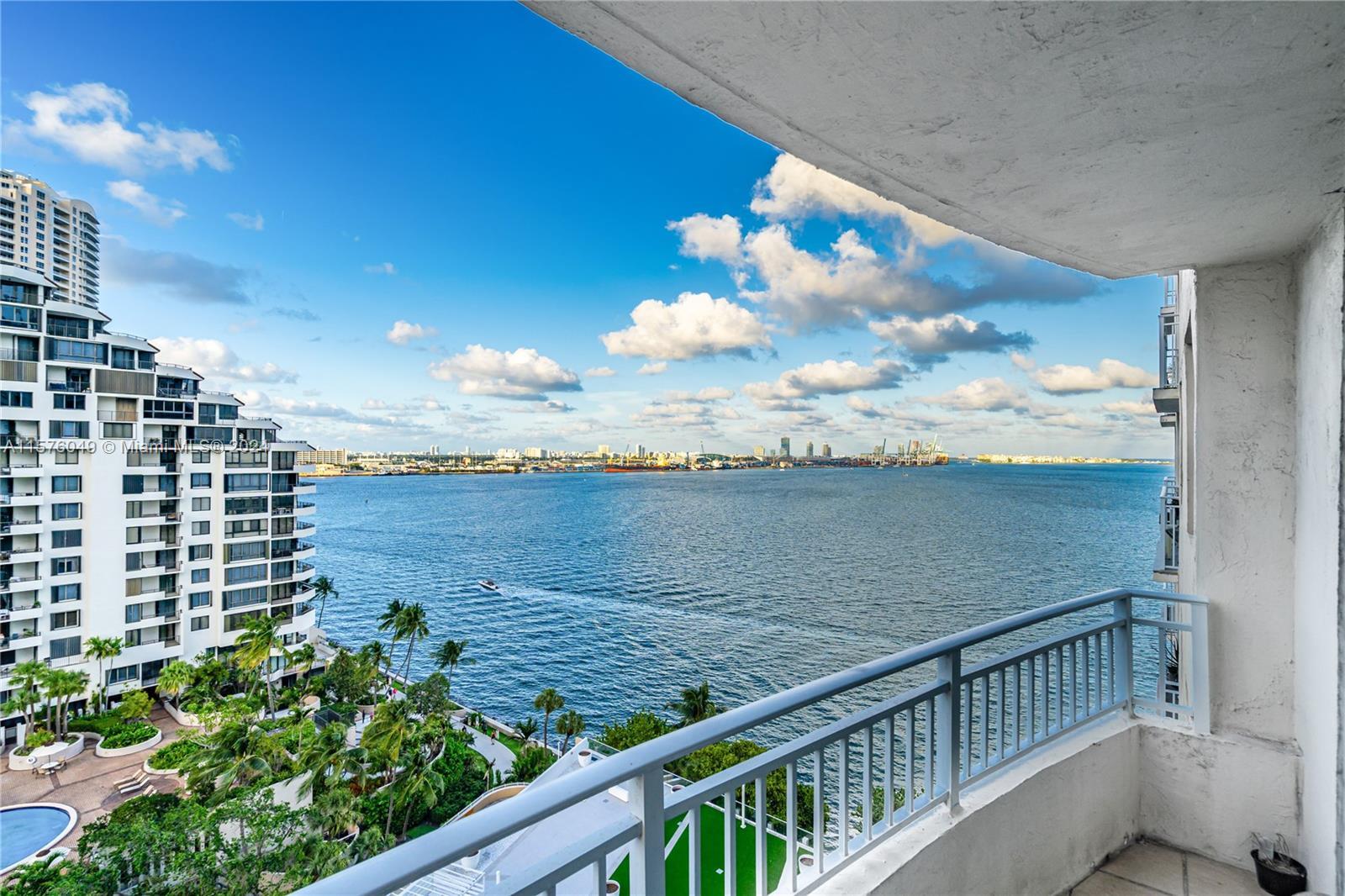 Nestled in the sought-after Brickell Key, this one-bedroom, one-bath condo is an oasis of tranquilit