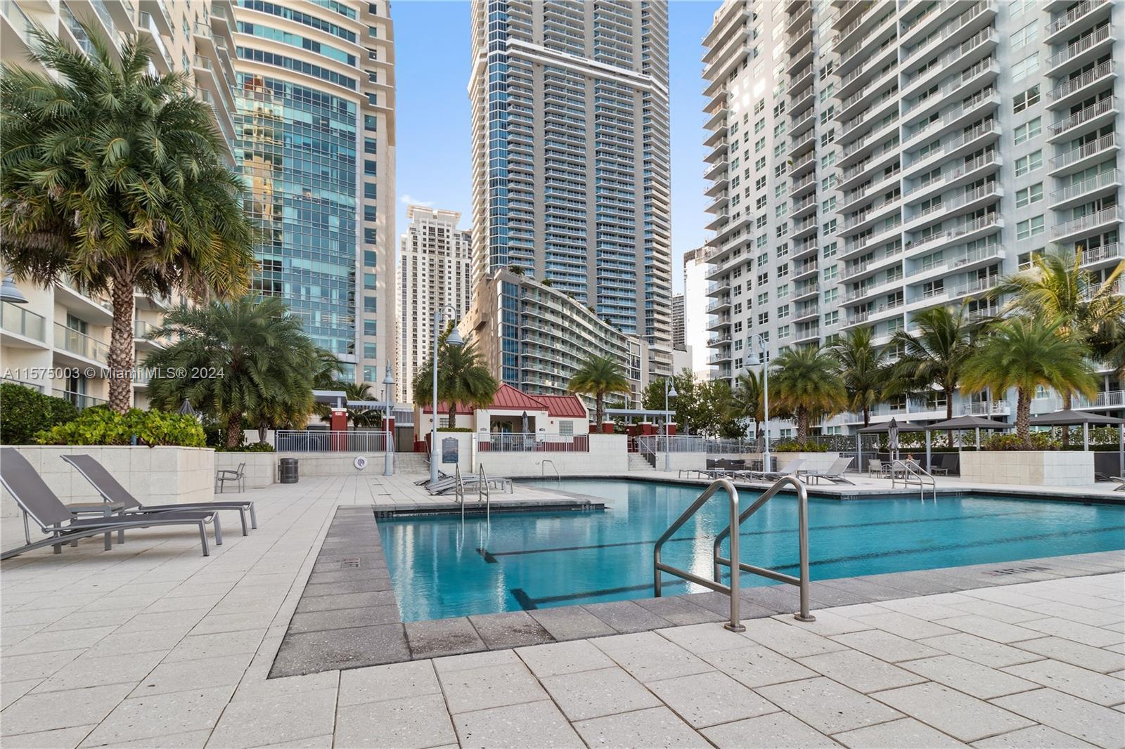 Welcome to the Mark on Brickell with stunning panoramic views of Biscayne Bay and the city skyline l