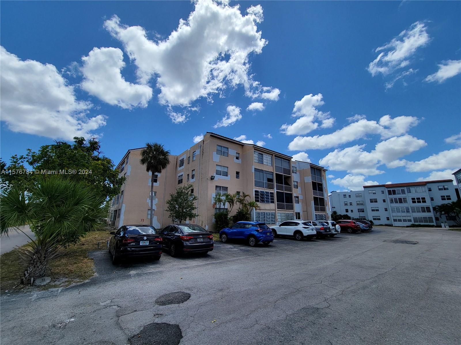 Photo of 2850 Somerset Dr #309L in Lauderdale Lakes, FL