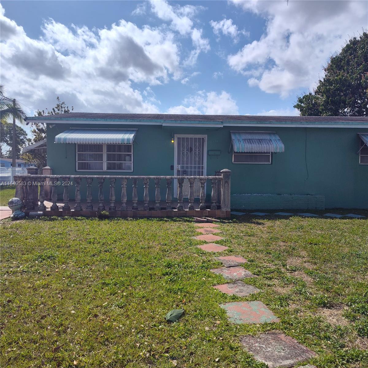 Photo of 2971 NW 166th St in Miami Gardens, FL