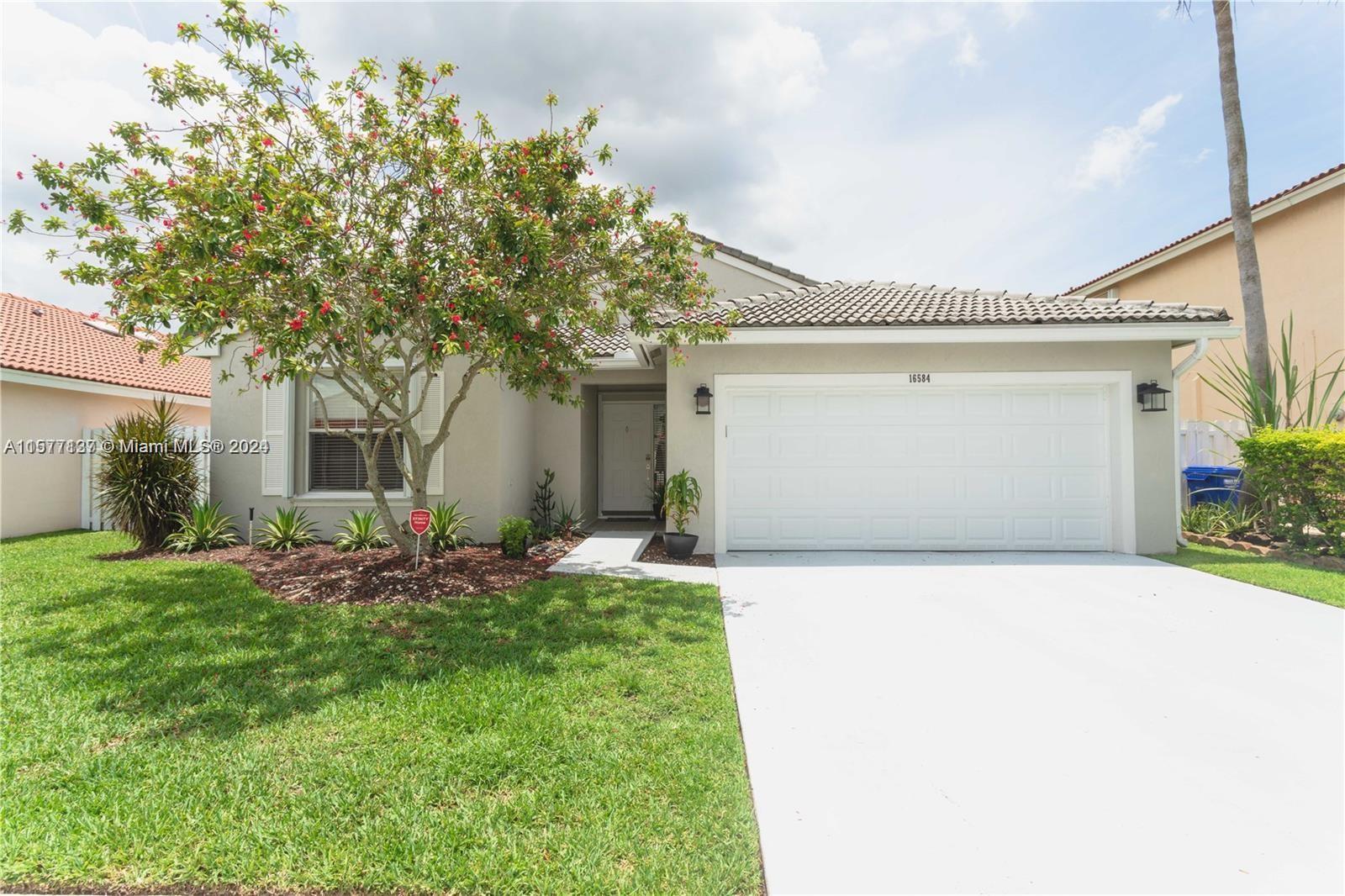 Photo of 16584 NW 10th St in Pembroke Pines, FL