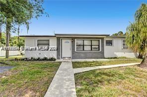 Photo of 16131 SW 300th St in Homestead, FL