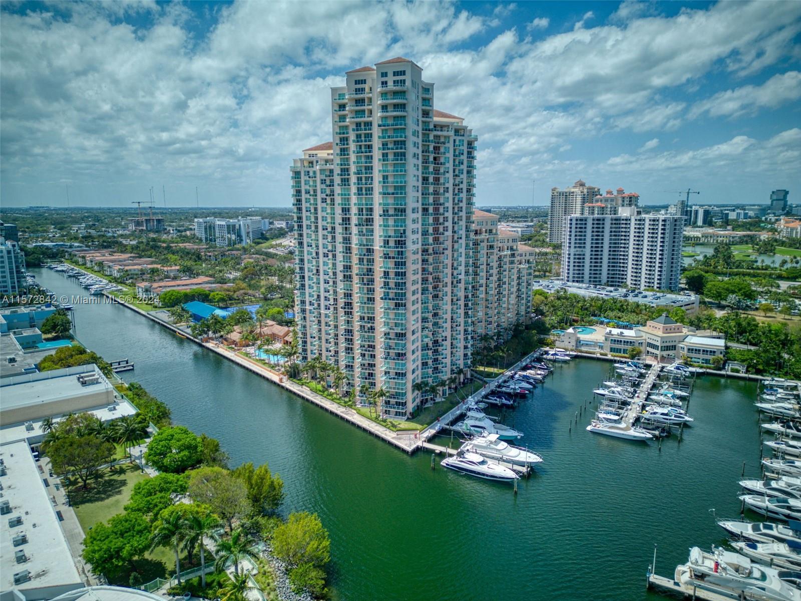 Welcome to this beautiful waterfront residence! It is located in the heart of Aventura, the City of 