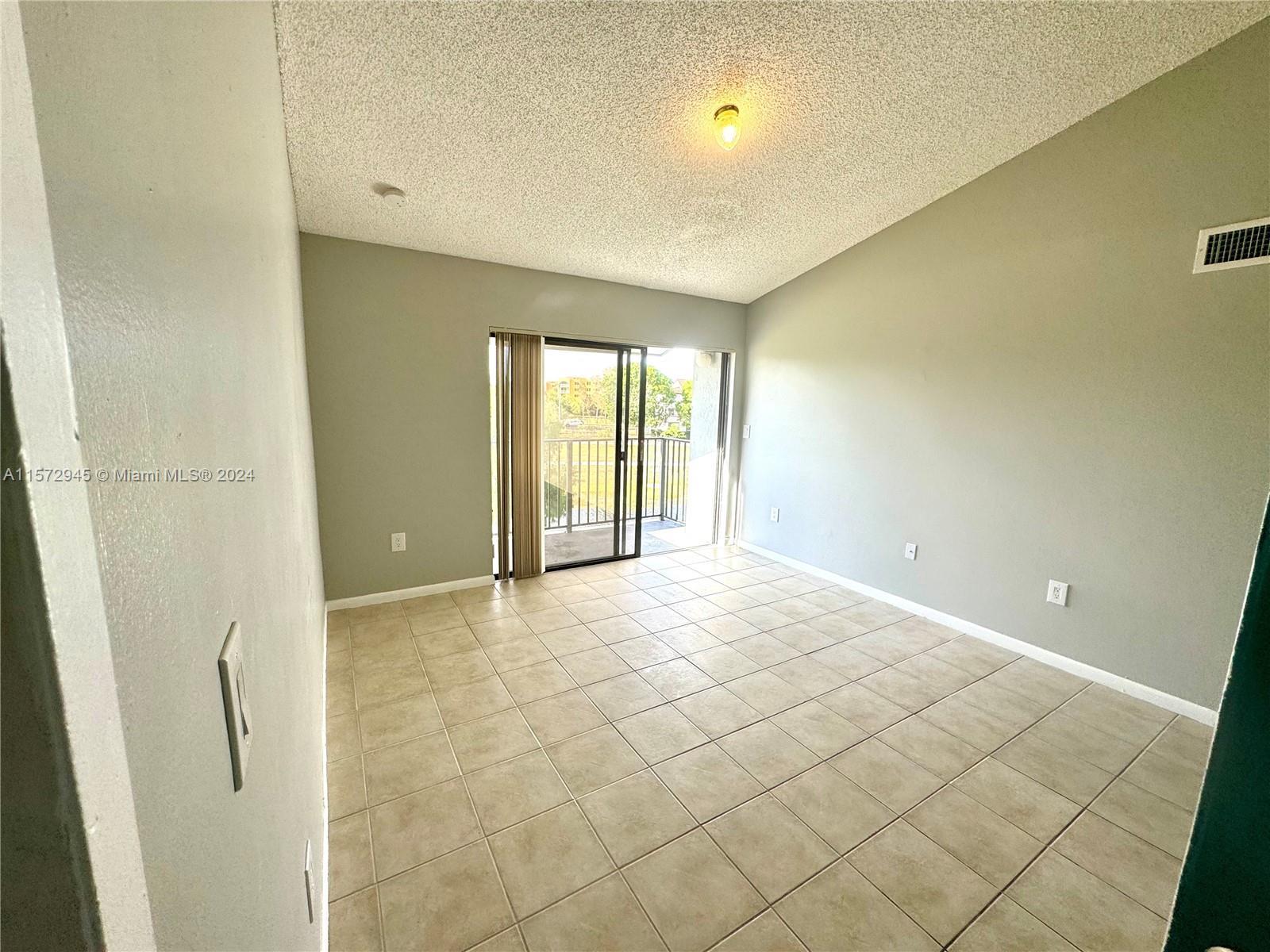 Photo of 7195 NW 179th St #311 in Hialeah, FL