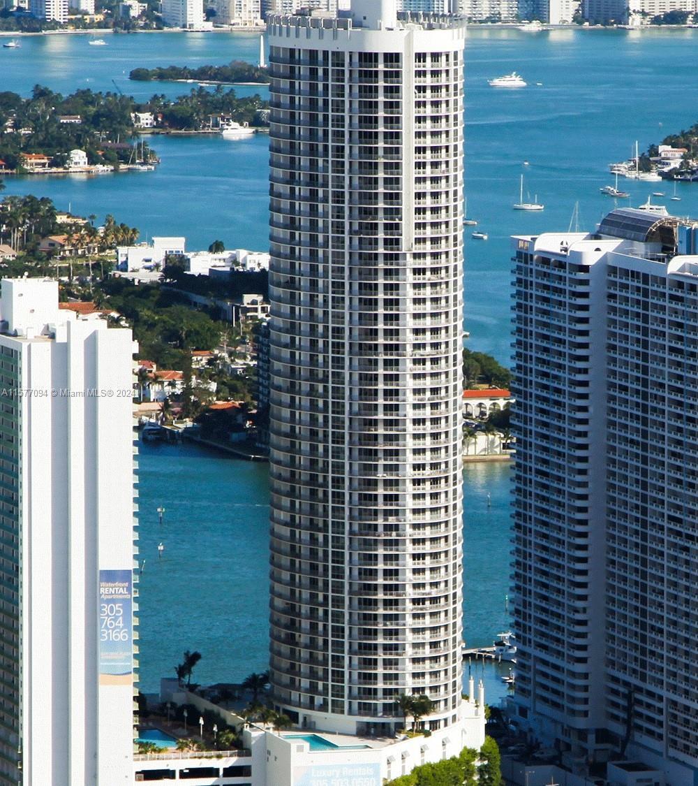 located in the vibrant Edgewater neighborhood of Miami just north from Downtown. Close to the Heats 