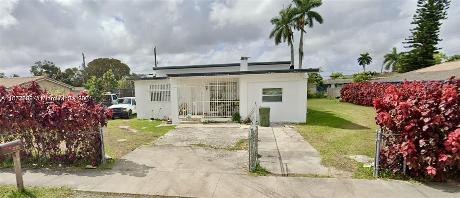 Photo of 218 NW 7th Ave in Homestead, FL