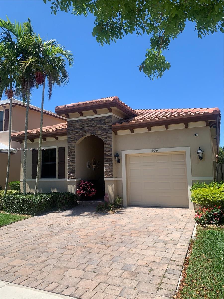 Photo of 534 SE 35th Ave in Homestead, FL