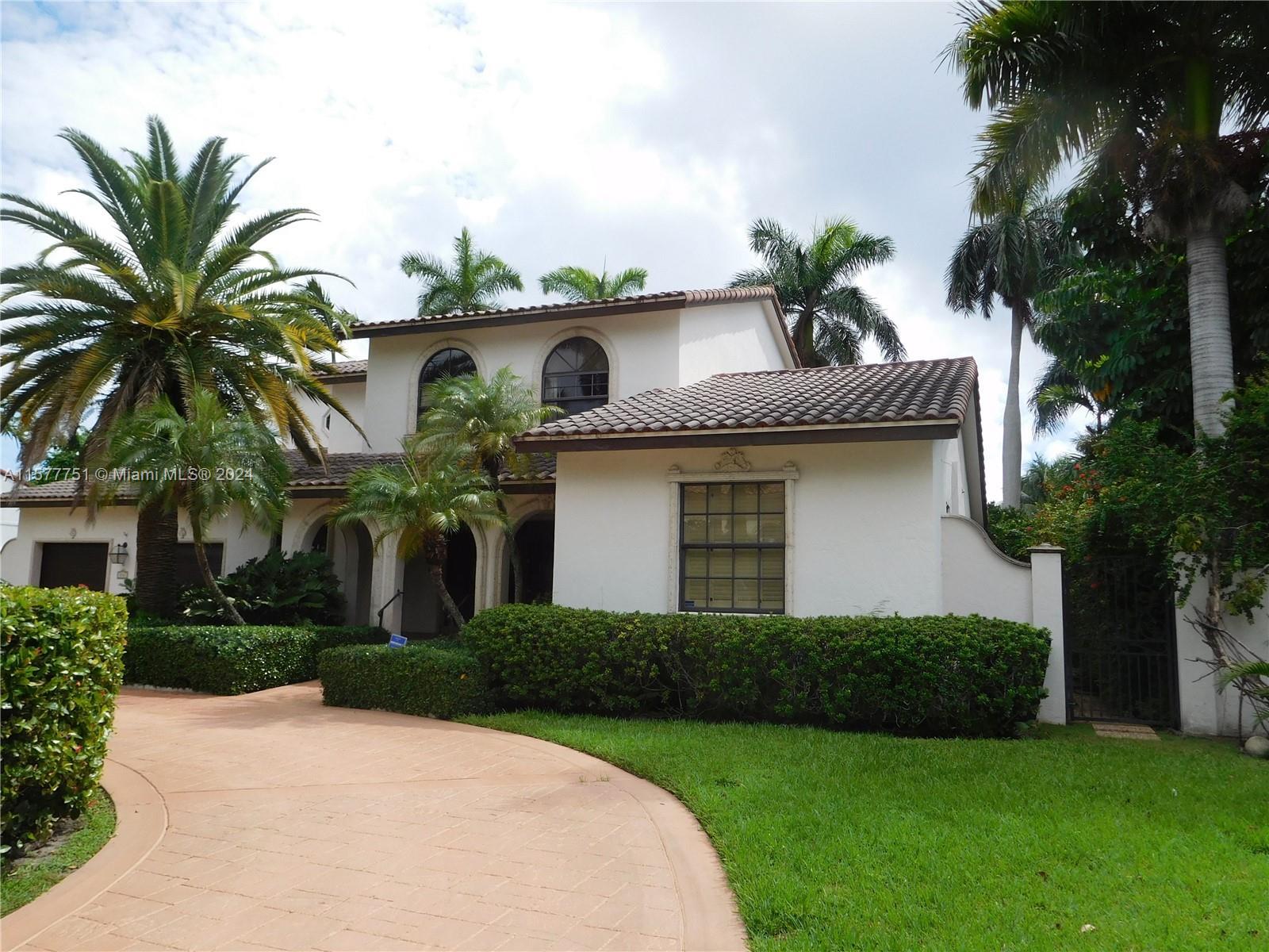 LOCATION, LOCATION, LOCATION !! 2-story Spanish-style charmer in Ft. Lauderdale's top location sitti