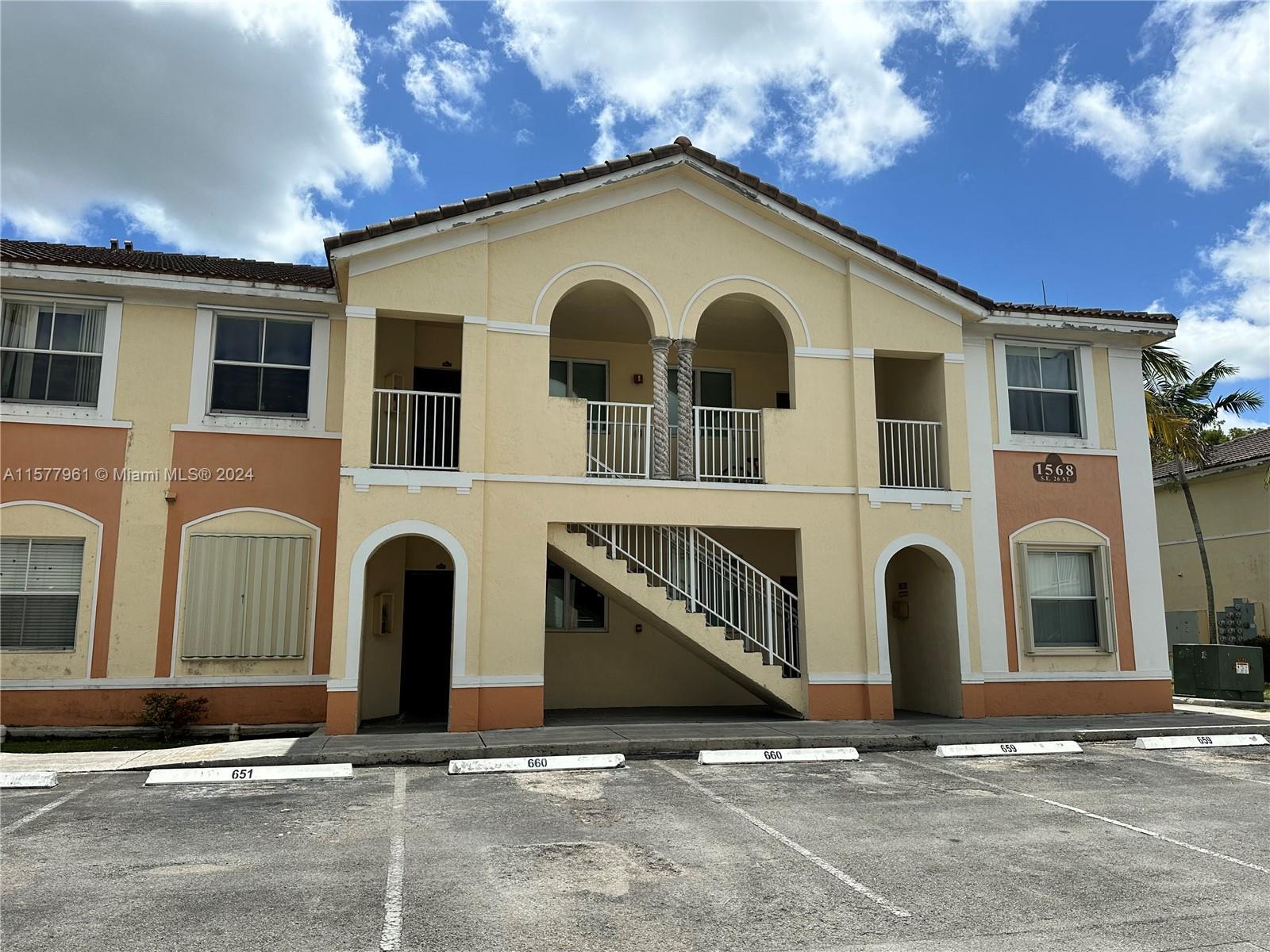 Photo of 1568 SE 26th St #101 in Homestead, FL