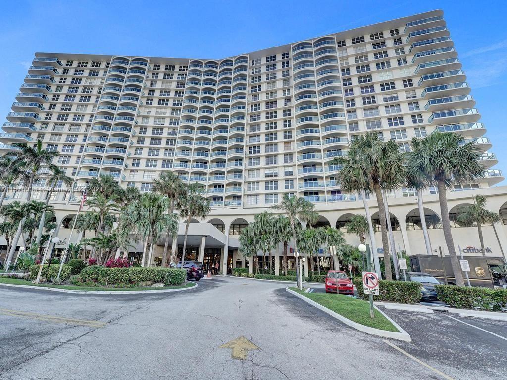 Photo of 3800 S Ocean Dr #407 in Hollywood, FL