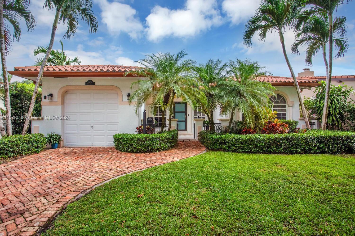 Photo of 1129 Milan Ave in Coral Gables, FL