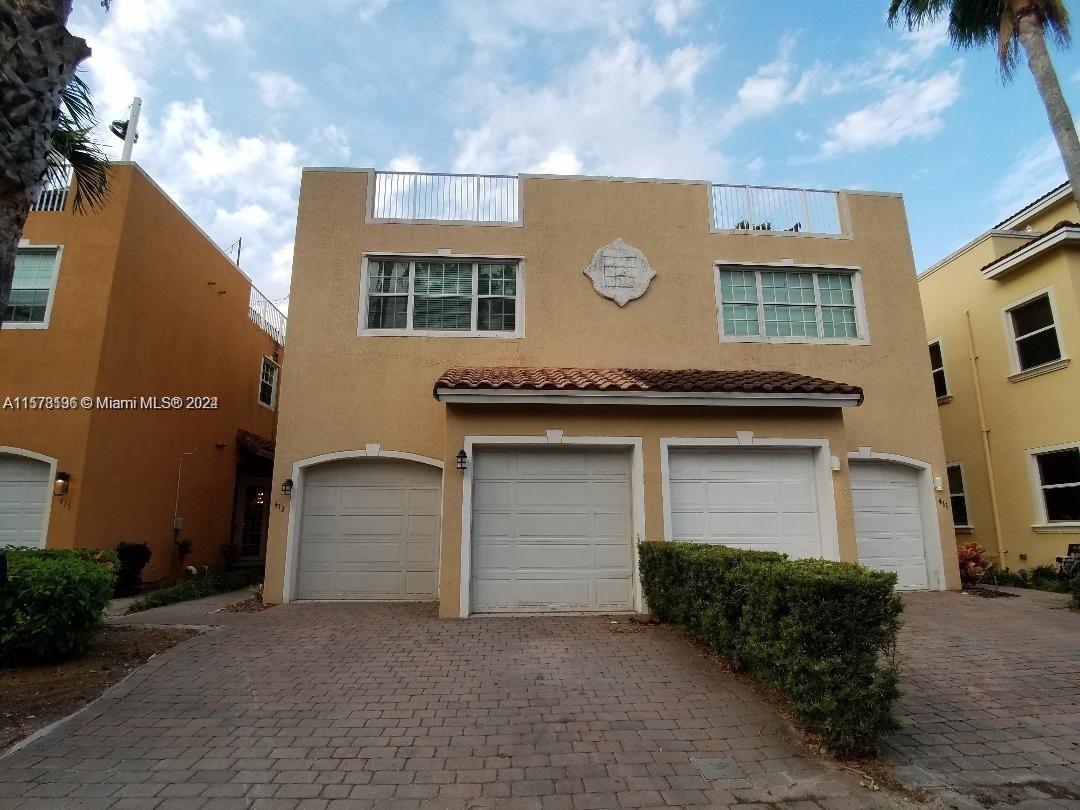 Photo of 413 SW 5th St in Fort Lauderdale, FL