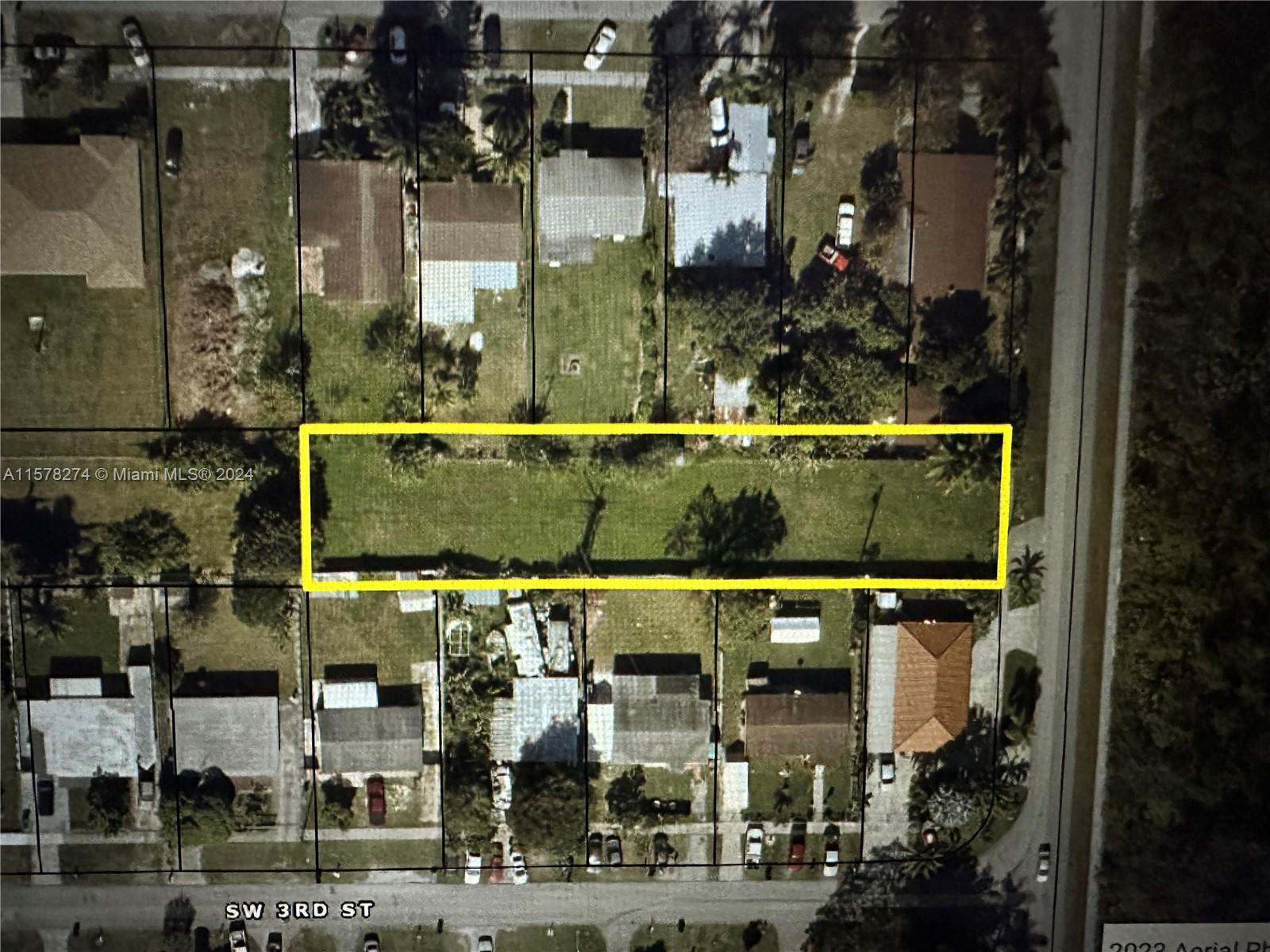 Photo of 8 Ave 8 A in Florida City, FL