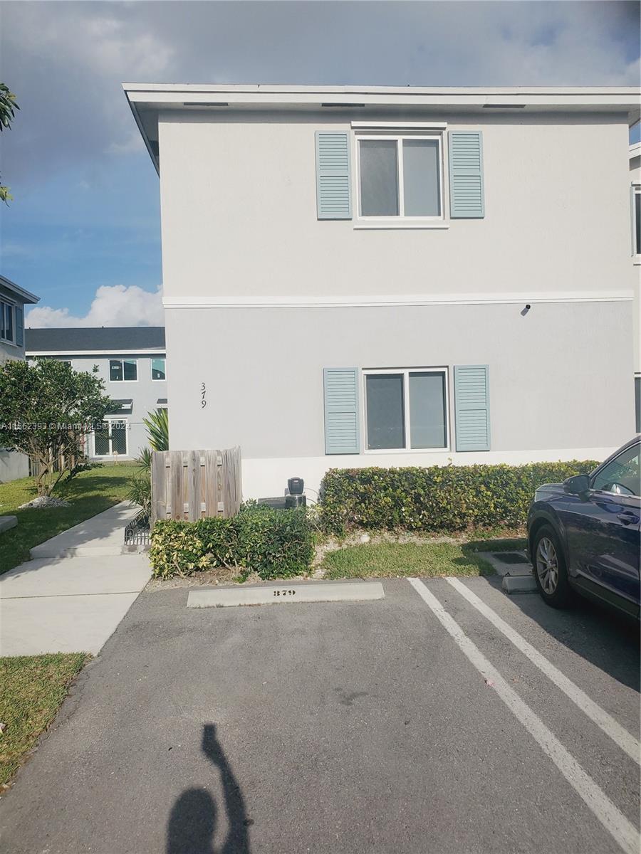 Photo of 379 NW 12th Ave #379 in Florida City, FL