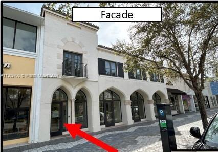 Photo of 320 Miracle Mile in Coral Gables, FL