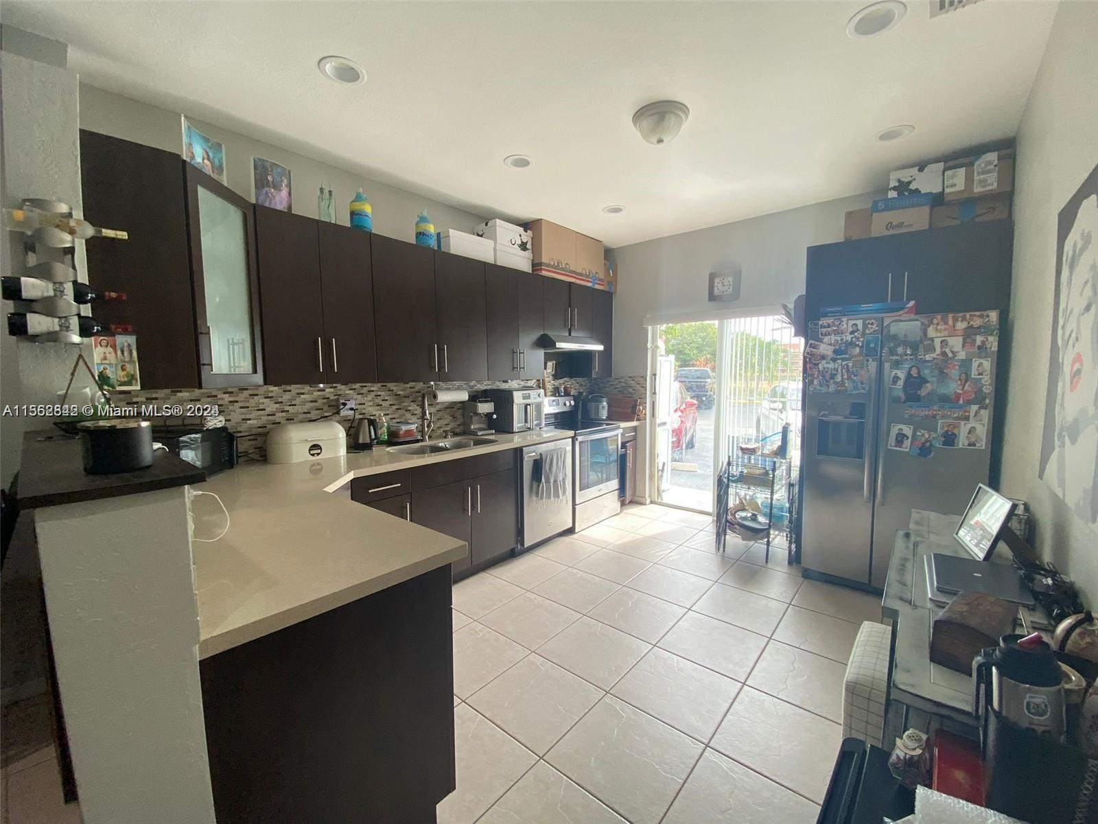 Photo of 6922 NW 179th St #106-5 in Hialeah, FL