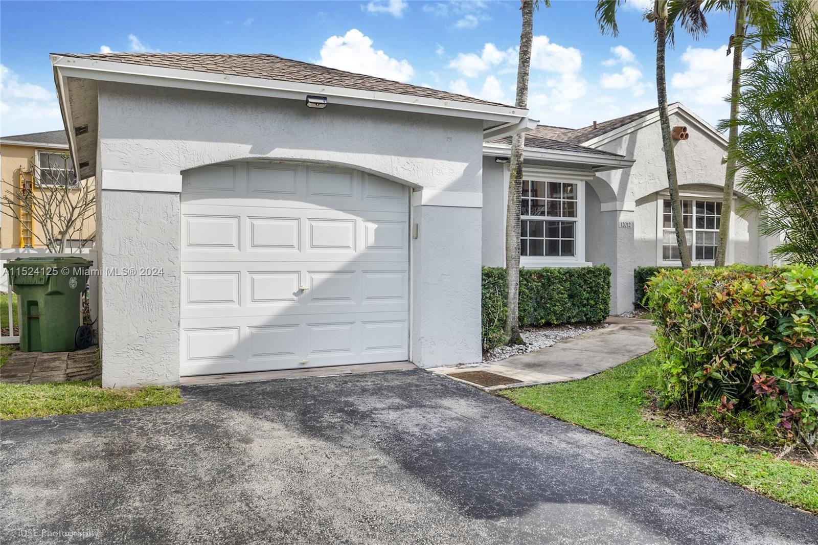 Photo of 12012 NW 13th St in Pembroke Pines, FL