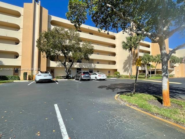 Photo of 6461 NW 2nd Ave #105 in Boca Raton, FL