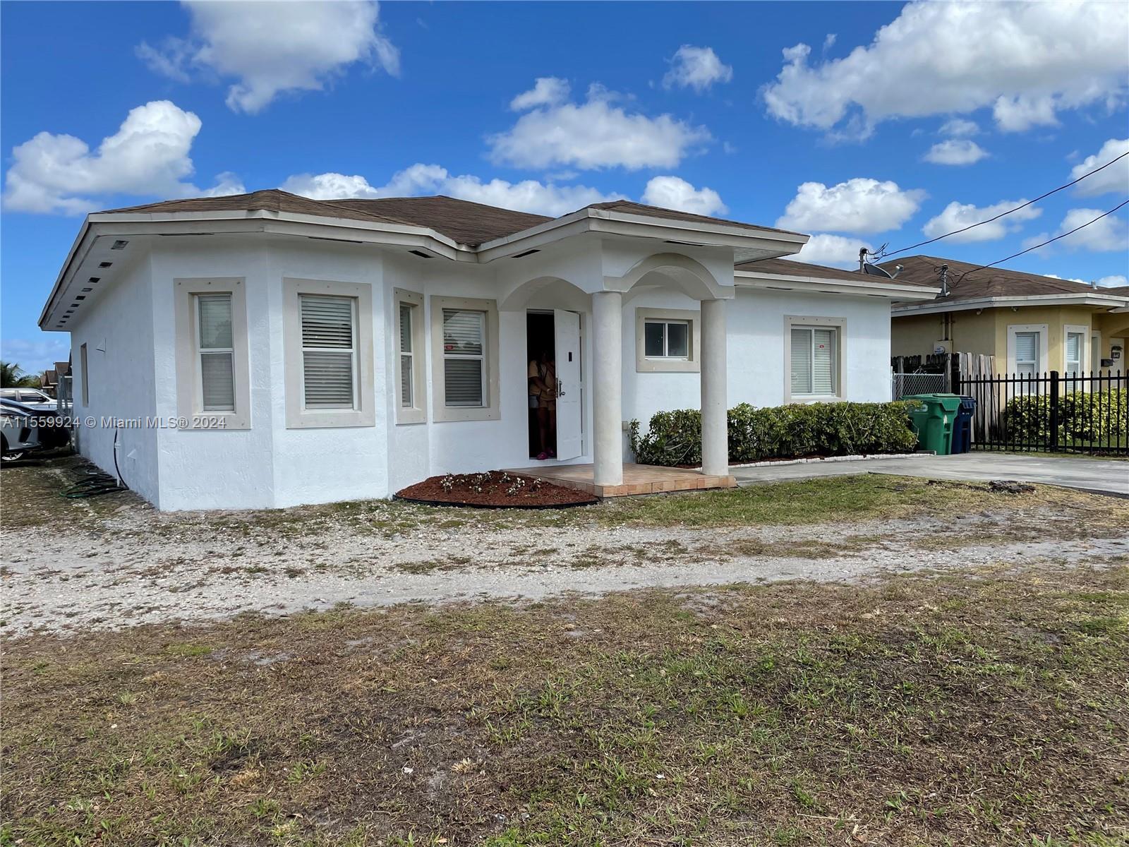 Photo of 18819 NW 37th Ave in Miami Gardens, FL