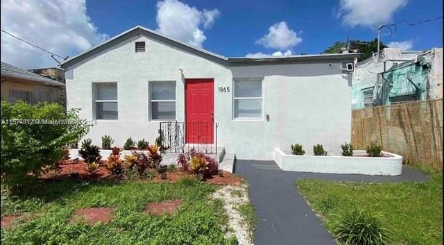 Great opportunity to own an income producing home in Miami's diverse Allapattah neighborhood. This u