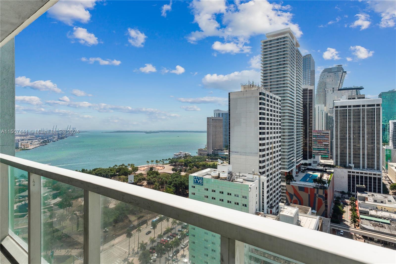 Offering a spacious 1 bed, 1 bath residence nestled in the vibrant heart of Downtown Miami. This uni