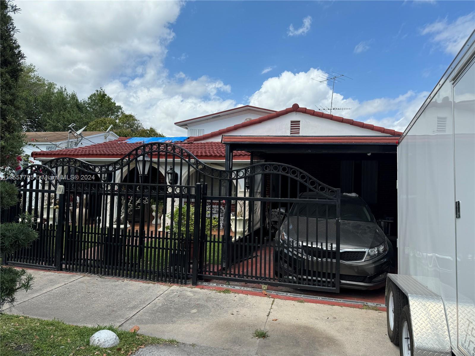 Photo of 1409 NW 44th St in Miami, FL