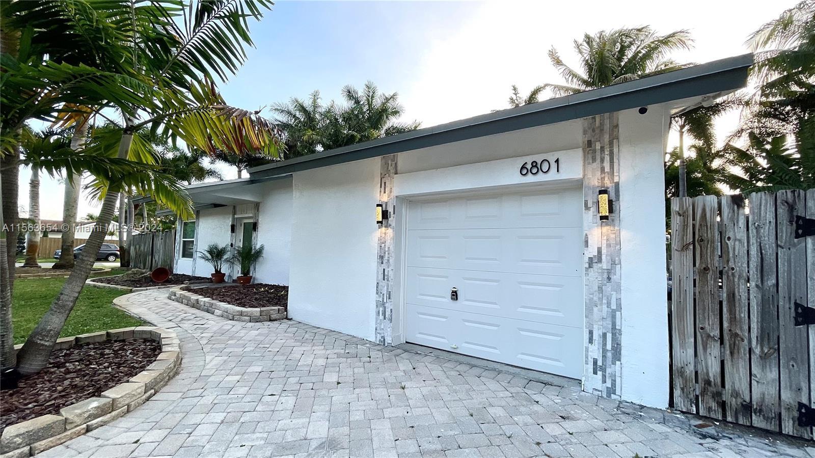 Photo of 6801 NW 26th Wy in Fort Lauderdale, FL
