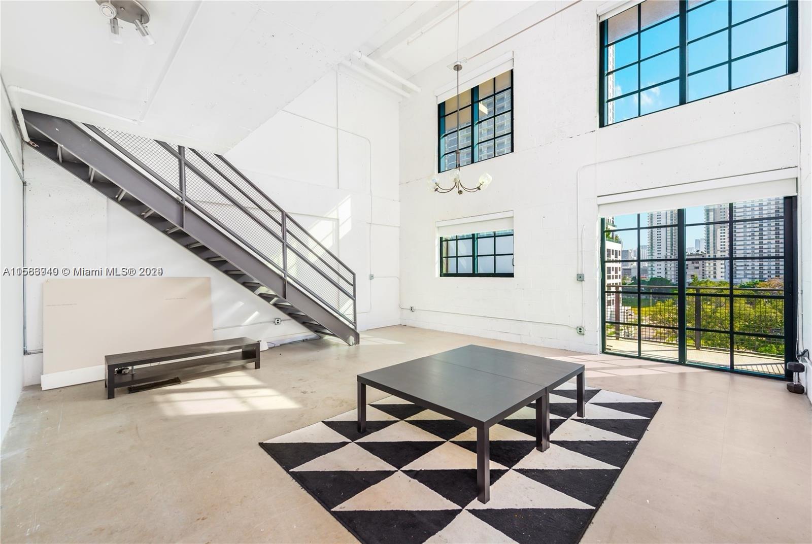 Experience loft living in Downtown Miami with this 1 bedroom 2 bathroom industrial NY Style Loft.  S