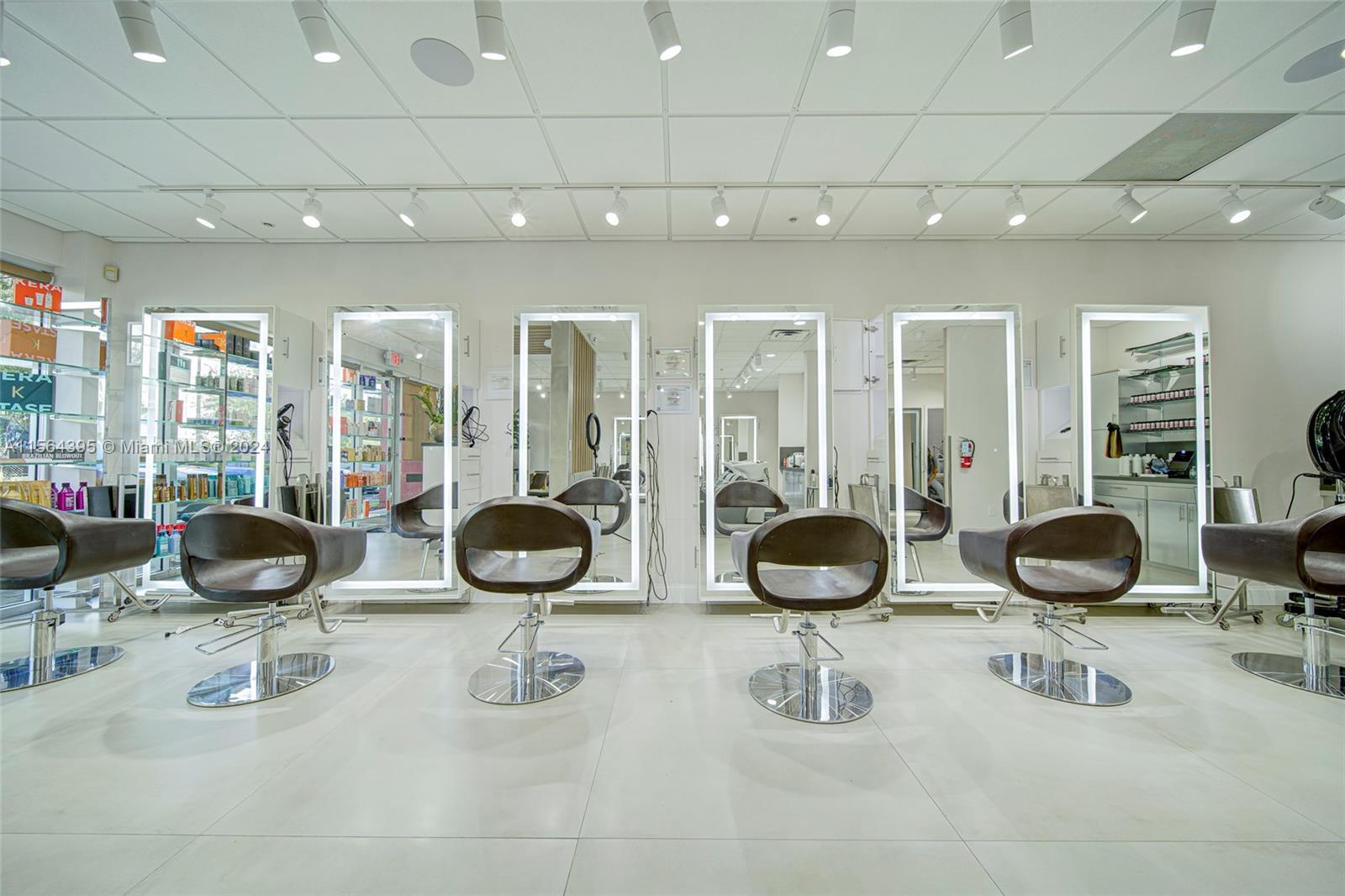 Photo of Beauty Salon For Sale In Hialeah With Real Est Included in Hialeah, FL
