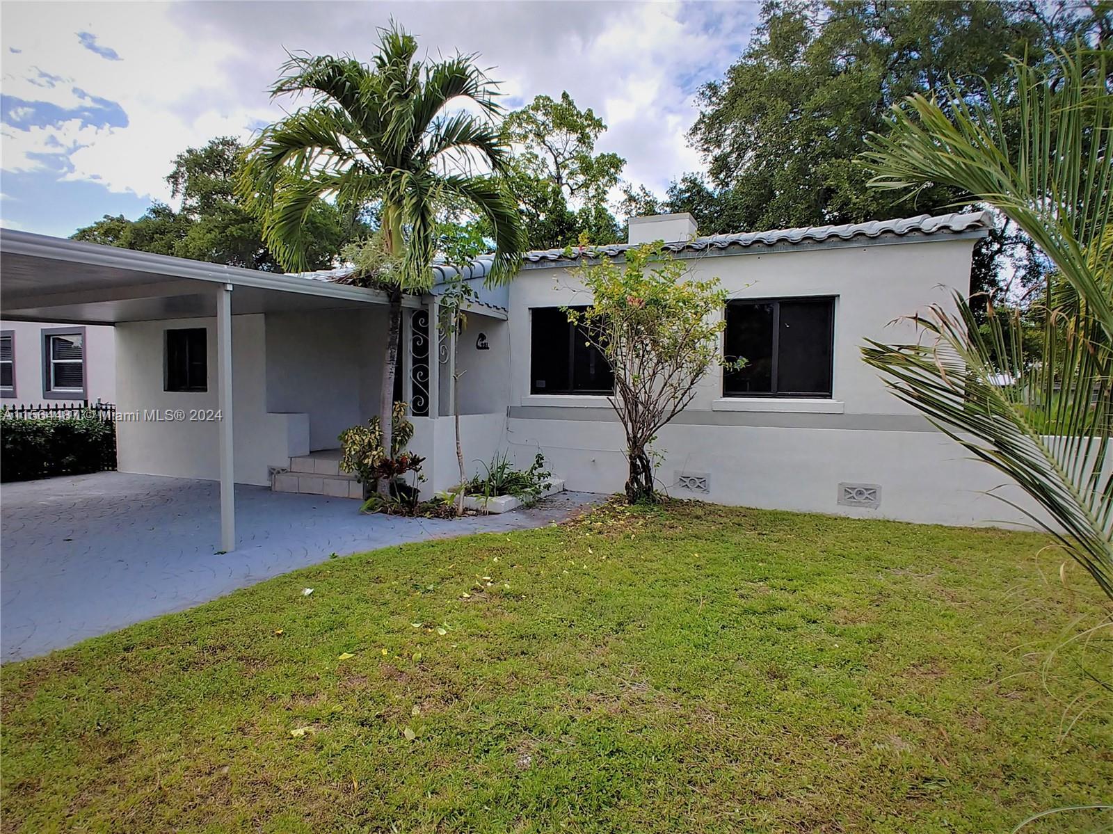 Photo of 251 NW 45 St in Miami, FL