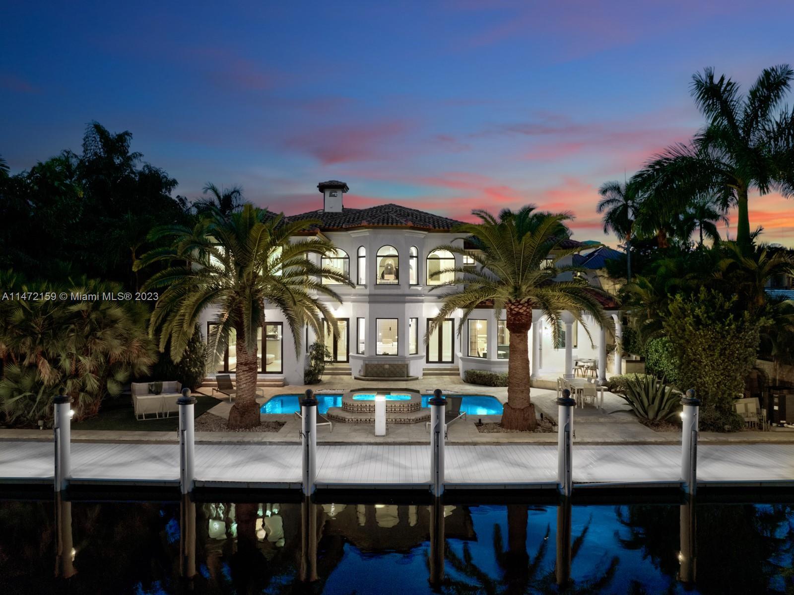 Completely renovated Luxurious waterfront mansion in Nurmi Isles. This private estate features a tot