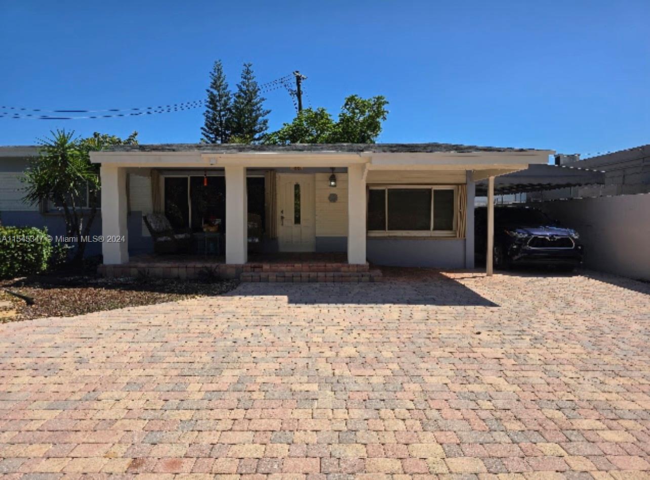 Photo of 1012 SW 22nd St in Fort Lauderdale, FL