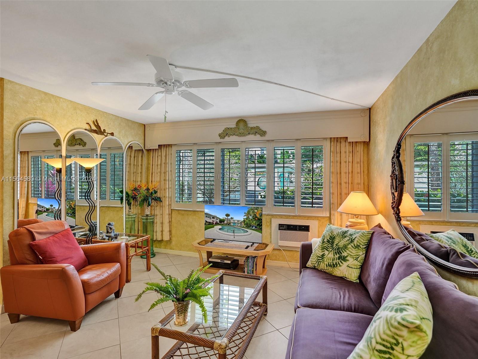 This two-bedroom, one-bathroom corner unit is ideally located just four blocks from Fort Lauderdale 