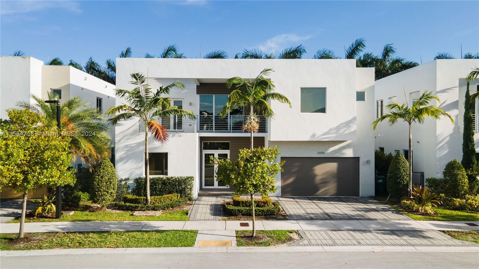 Photo of 10098 NW 74th Ter in Doral, FL