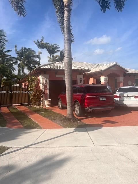 Photo of 8899 NW 175th St in Hialeah, FL