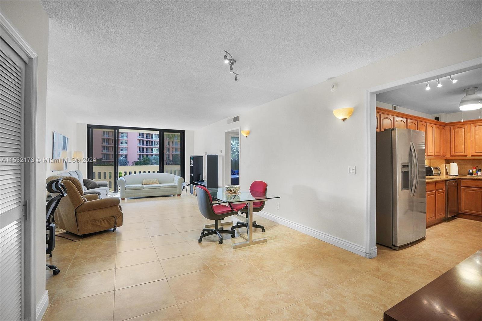 Photo of 90 Edgewater Dr #418 in Coral Gables, FL